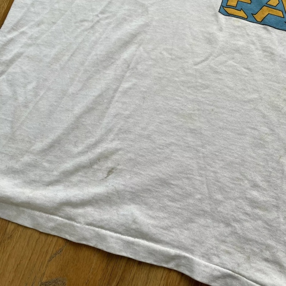 Men's Vintage 90's Hanes Country Club 33 East White Graphic T Shirt Tee Sz 2XL - Picture 2 of 7